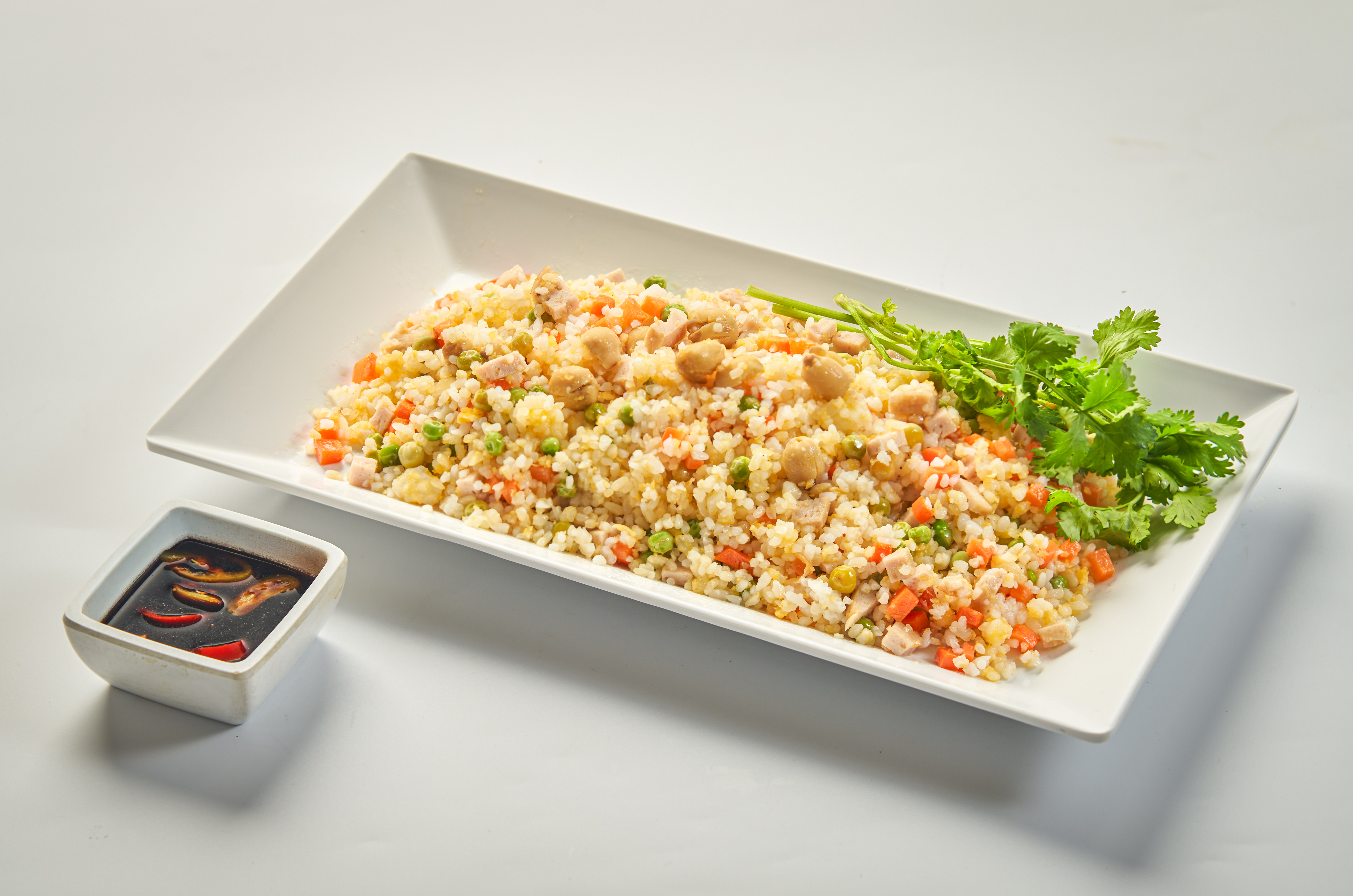 33. FRIED RICE WITH LOTUS SEED - Cơm Hạt Sen