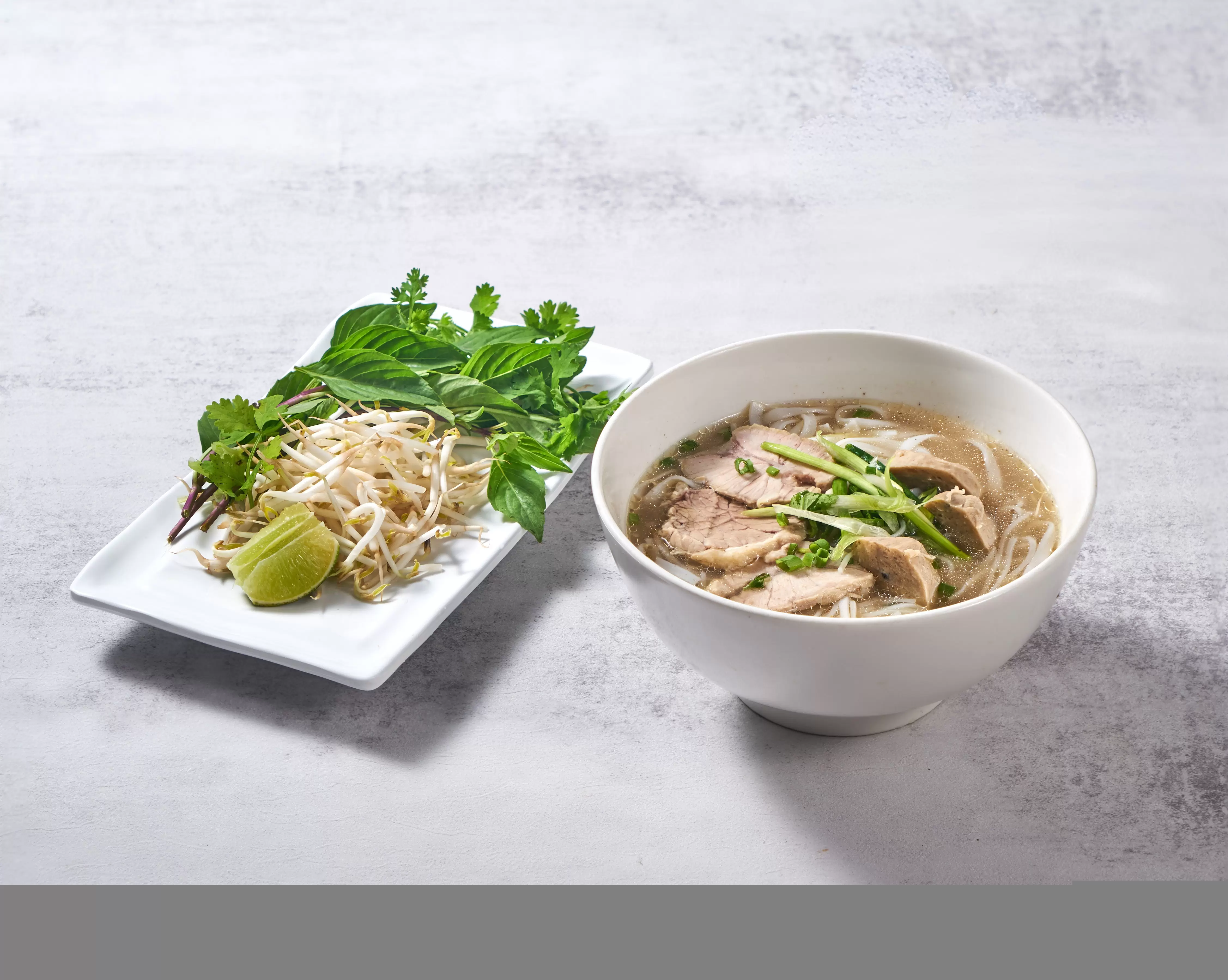  16. KIDS BEEF PHO - Phở Em Nhỏ
